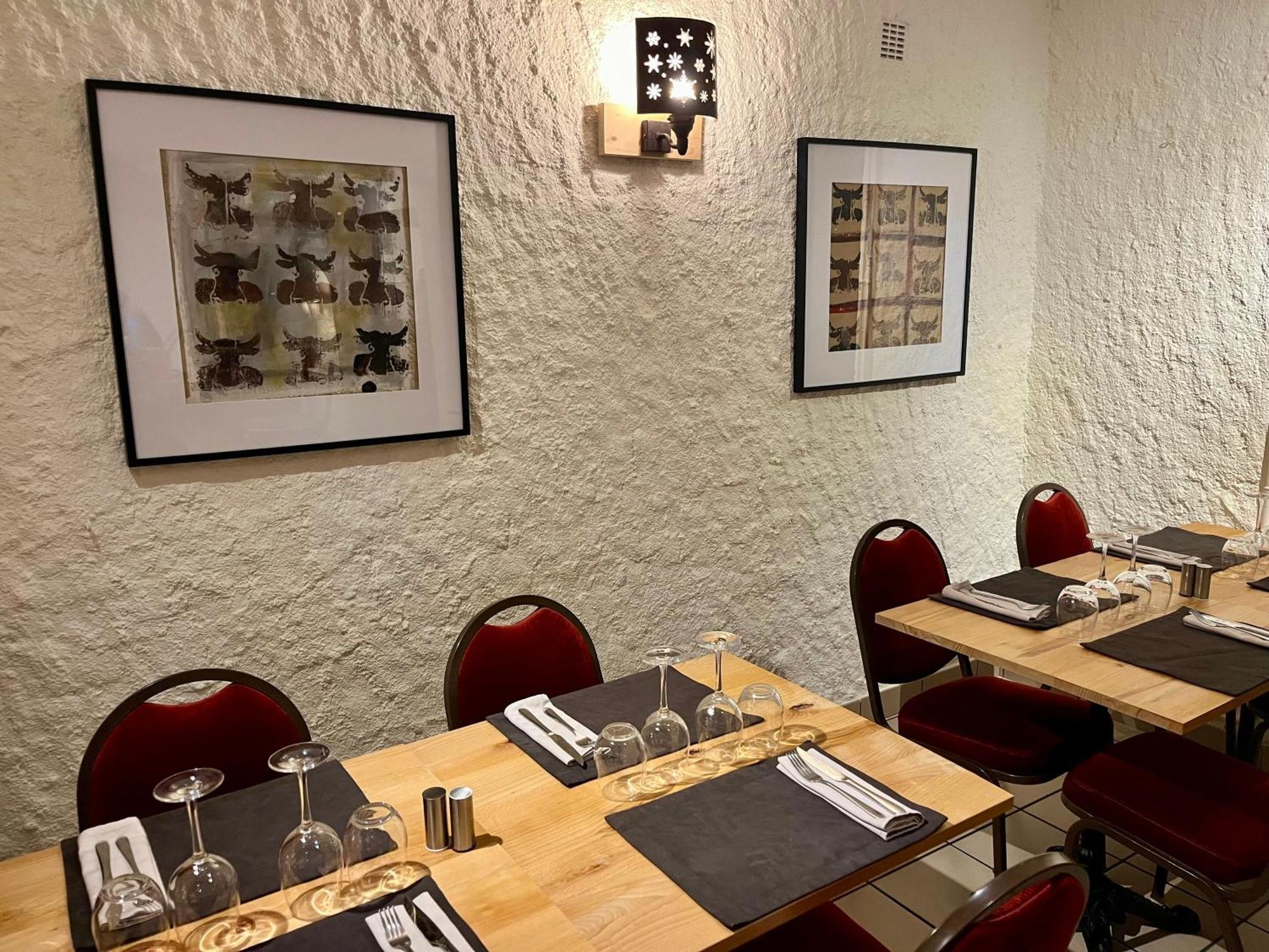 Hotel Restaurant Le Clos Besse-et-Saint-Anastaise Kültér fotó